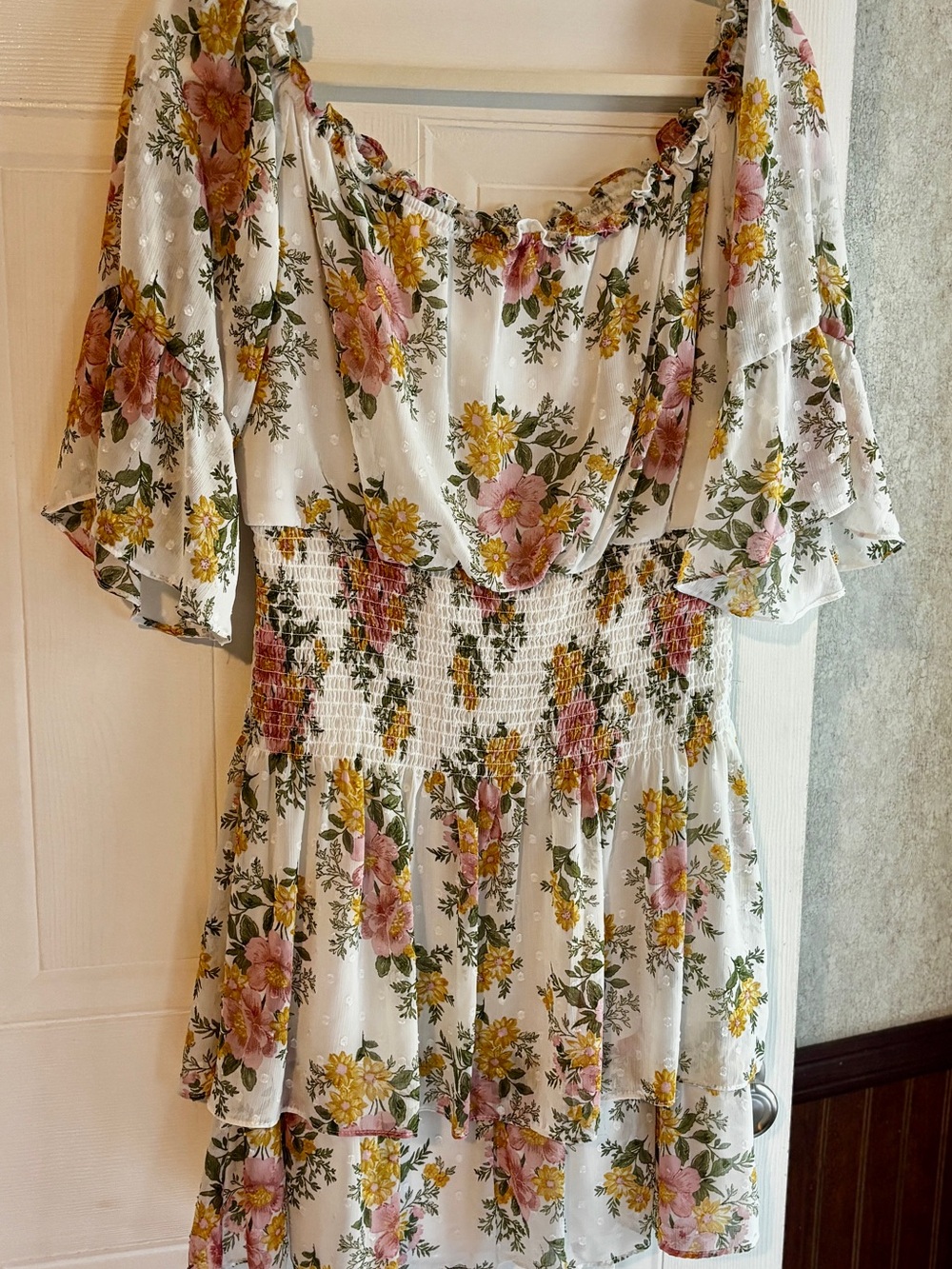 Premier Amour Size 16 Floral Swiss Dot Smocked Tiered Mini Dress
